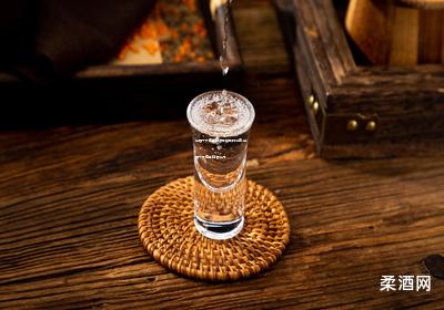 中国十大名牌白酒百度百科排名,中国十大名牌白酒排行