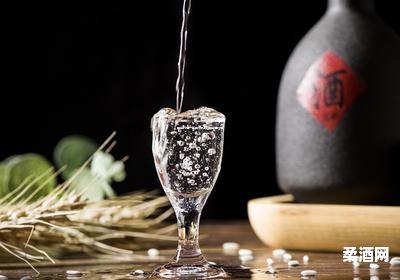 茅台代理一年能分几吨(茅台酒代理费)