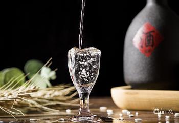 高端酱香酒居然是三无产品怎么办(中高端酱香酒)