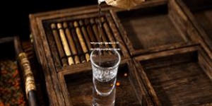 飞天贵州茅台53度价格2020市场价(飞天贵州茅台价格53度价格多少)