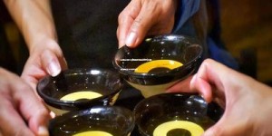 全国白酒批发哪里最便宜的呢(中国白酒最大批发市场)