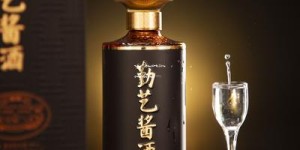 飞茅1935酒是杂牌子吗(贵州茅台飞天酒酱香型国酒1935)
