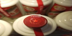 2004年飞天茅台1000ml多少钱一瓶(2004年飞天茅台现在多少钱)