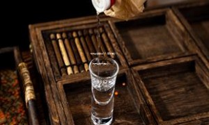 飞天茅台售价2014年新闻(2014飞天茅台市场价)