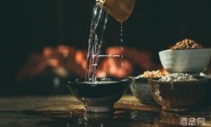 中国高端酱香白酒,中国高端酱香白酒品牌